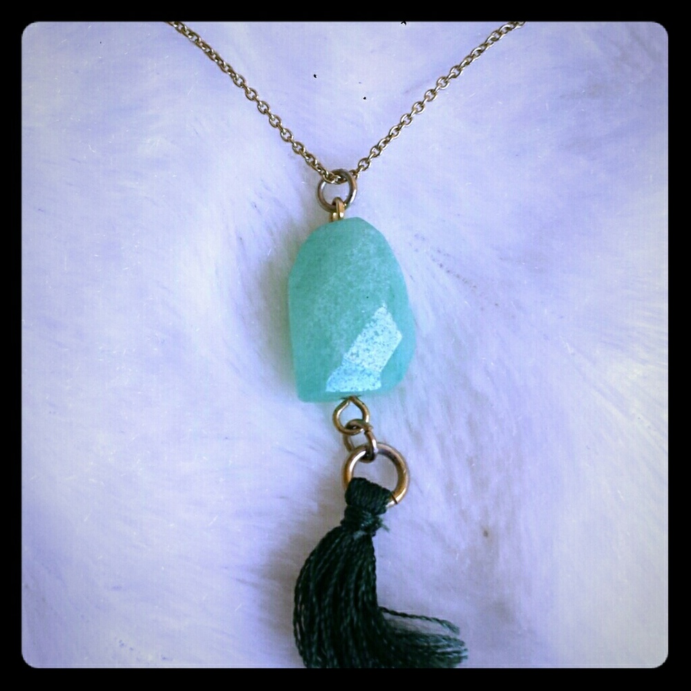 $25/2 Anthropologie Green Stone Tassel Necklace